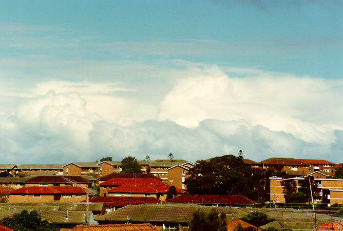 stratocumulus stratocumulus_cloud : Coogee, NSW   29 September 1990