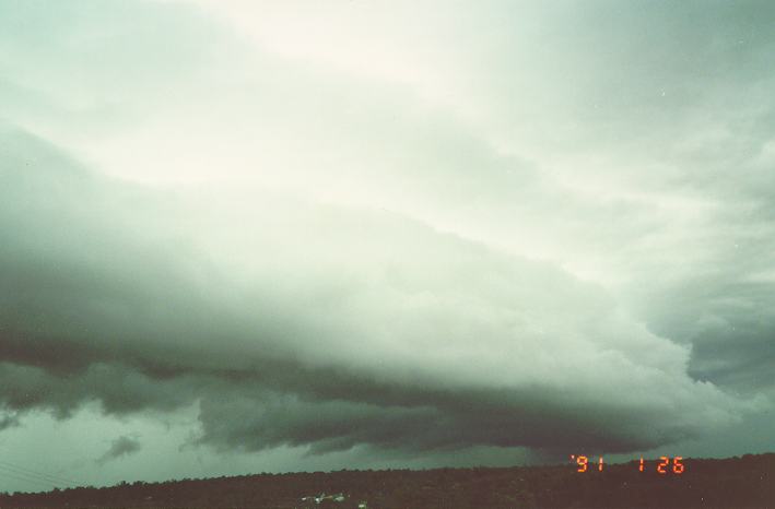 shelfcloud shelf_cloud : Schofields, NSW   26 January 1991