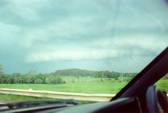cumulonimbus thunderstorm_base : Warrell Creek, NSW   4 January 1992