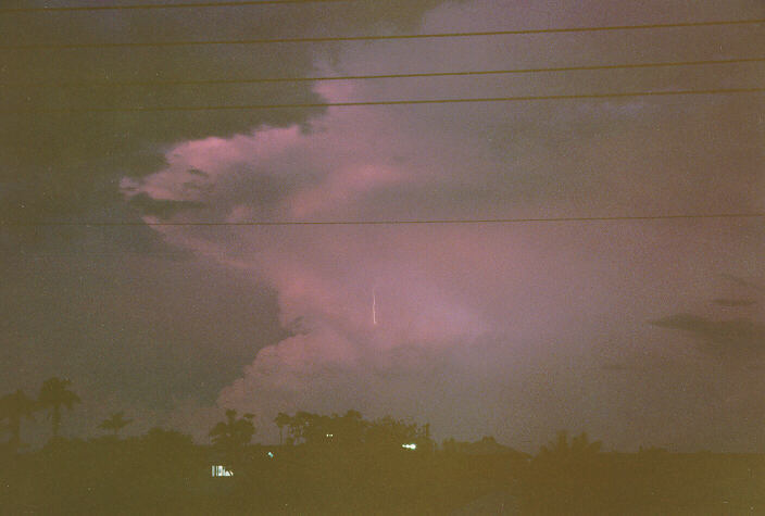 thunderstorm cumulonimbus_incus : Ballina, NSW   4 January 1992