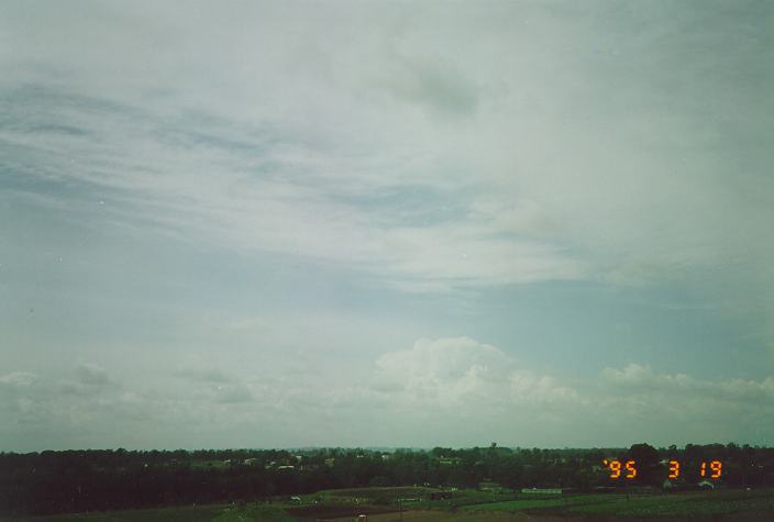 thunderstorm cumulonimbus_incus : Schofields, NSW   19 March 1995