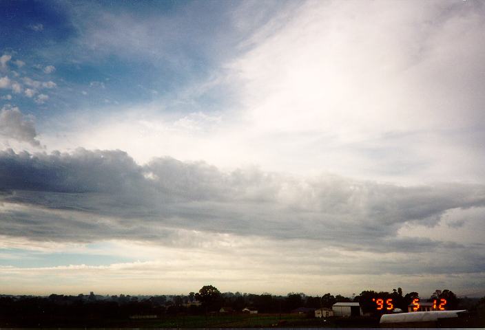 cirrostratus cirrostratus_cloud : Schofields, NSW   12 May 1995