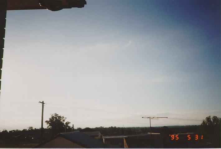 cirrostratus cirrostratus_cloud : Schofields, NSW   31 May 1995