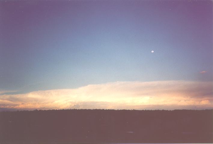 thunderstorm cumulonimbus_incus : Schofields, NSW   5 November 1995