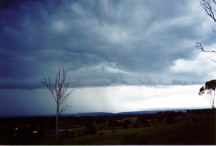shelfcloud shelf_cloud : Luddenham,, NSW   18 November 1995