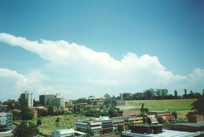 thunderstorm cumulonimbus_incus : Parramatta, NSW   5 February 1996