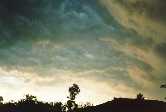shelfcloud shelf_cloud : Oakhurst, NSW   8 February 1996