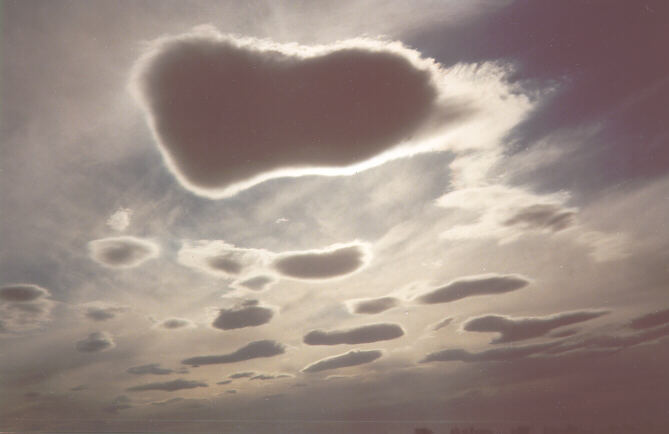 cirrostratus cirrostratus_cloud : near Alice Springs, NT   1 October 1996