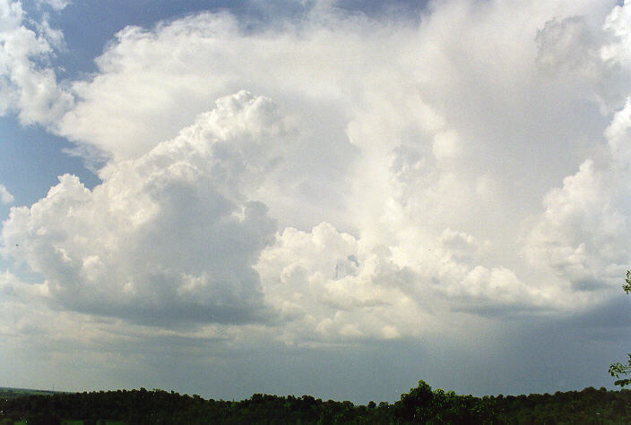 thunderstorm cumulonimbus_incus : near Humpty Doo, NT   2 December 1997