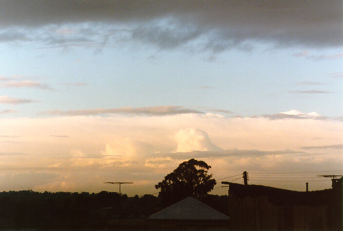 thunderstorm cumulonimbus_incus : Schofields, NSW   19 August 1998