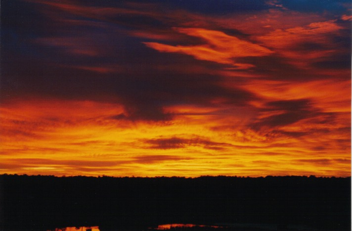 sunrise sunrise_pictures : Schofields, NSW   14 May 1999