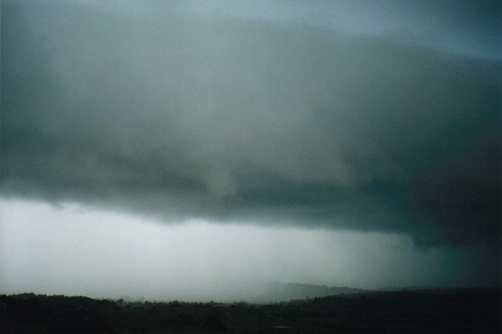 shelfcloud shelf_cloud : McLeans Ridges, NSW   28 August 1999