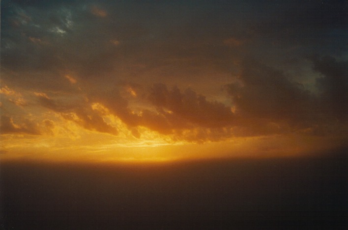 sunrise sunrise_pictures : Schofields, NSW   22 September 1999
