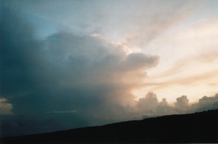 thunderstorm cumulonimbus_incus : Castlereagh, NSW   30 September 1999