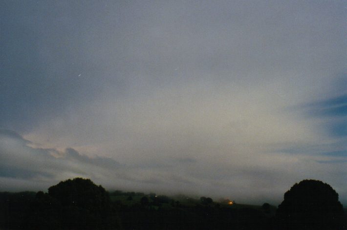 thunderstorm cumulonimbus_incus : Rous, NSW   23 October 1999