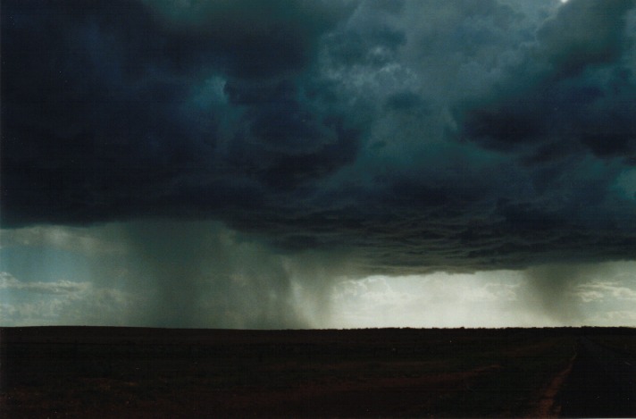 raincascade precipitation_cascade : W of Mitchell, Qld   21 November 1999