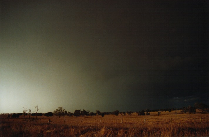 raincascade precipitation_cascade : E of Mitchell, Qld   21 November 1999