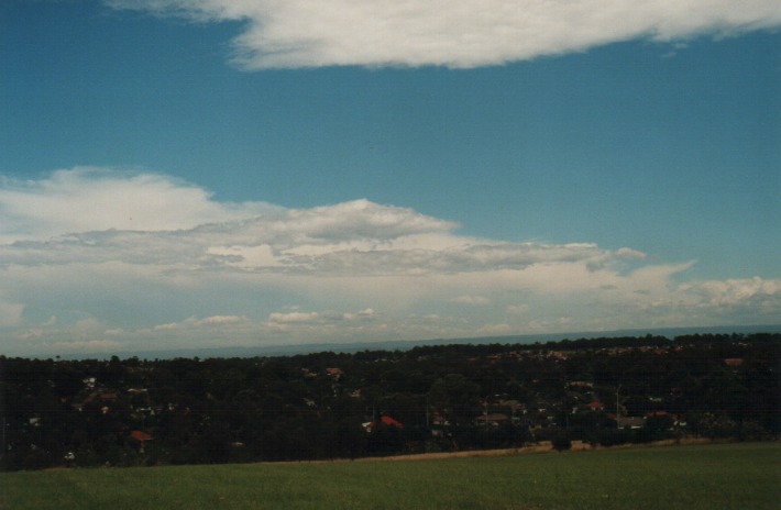 thunderstorm cumulonimbus_incus : Rooty Hill, NSW   4 January 2000