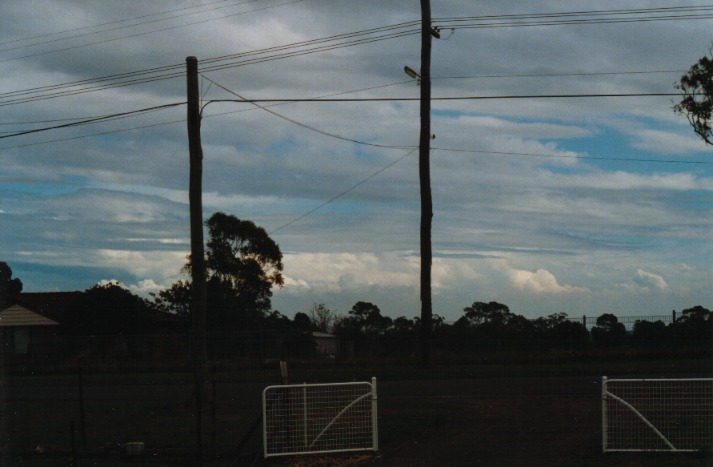 stratocumulus lenticularis : Schofields, NSW   12 March 2000