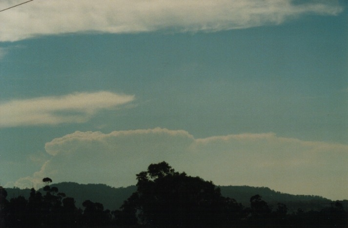 thunderstorm cumulonimbus_incus : Denman, NSW   19 March 2000