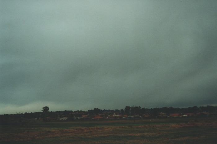 nimbostratus nimbostratus_cloud : Oakhurst, NSW   16 August 2000