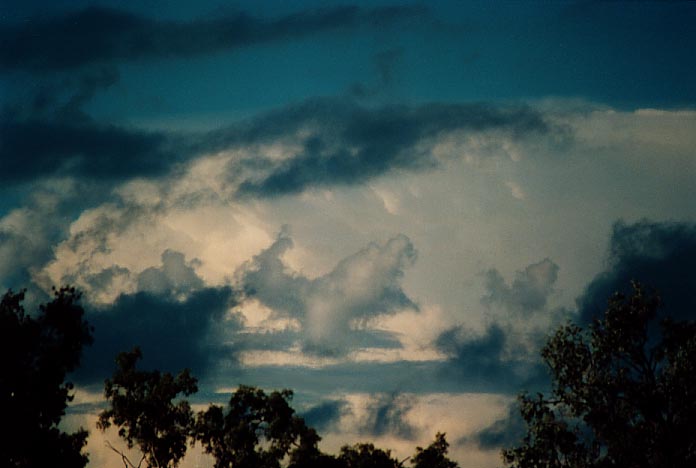 cumulonimbus supercell_thunderstorm : Anakie, Qld   22 November 2000