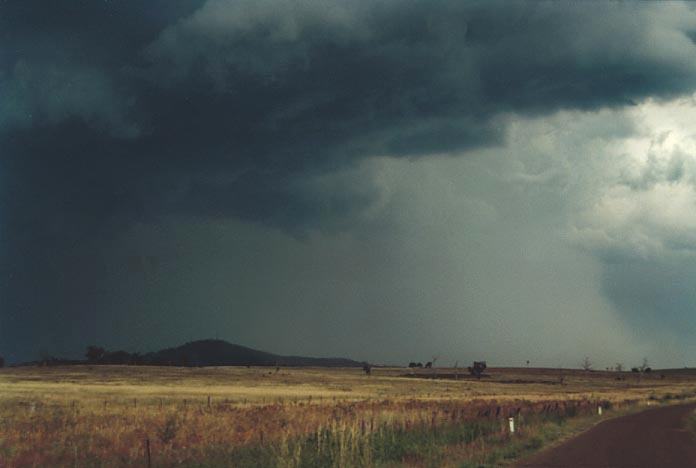 cumulonimbus thunderstorm_base : S of Muswellbrook, NSW   6 December 2000