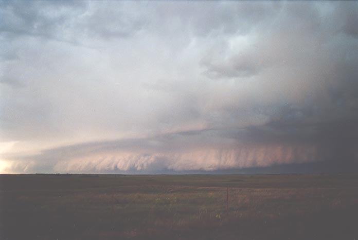 shelfcloud shelf_cloud : W of Woodward, Oklahoma, USA   27 May 2001