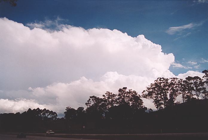 thunderstorm cumulonimbus_incus : End of Bulahdelah bypass northern side, NSW   3 October 2001