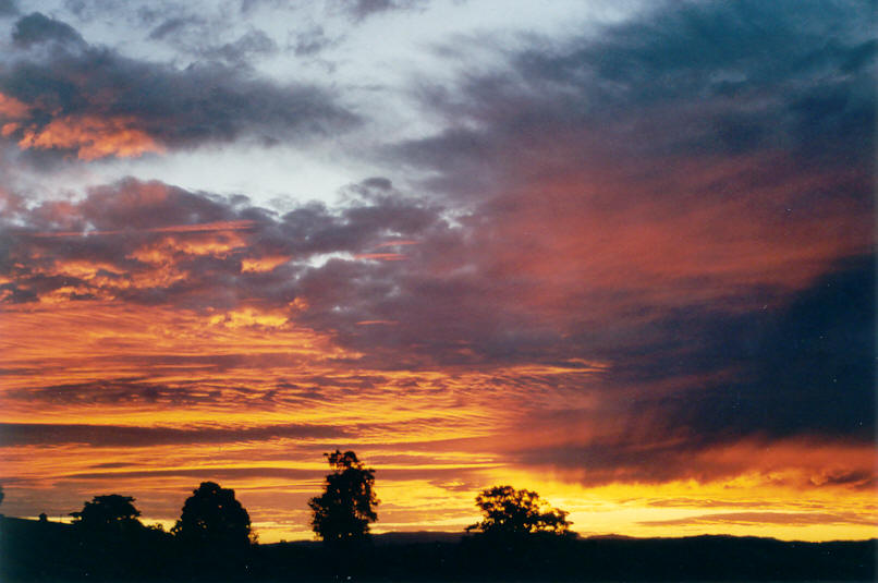 sunset sunset_pictures : McLeans Ridges, NSW   14 June 2002