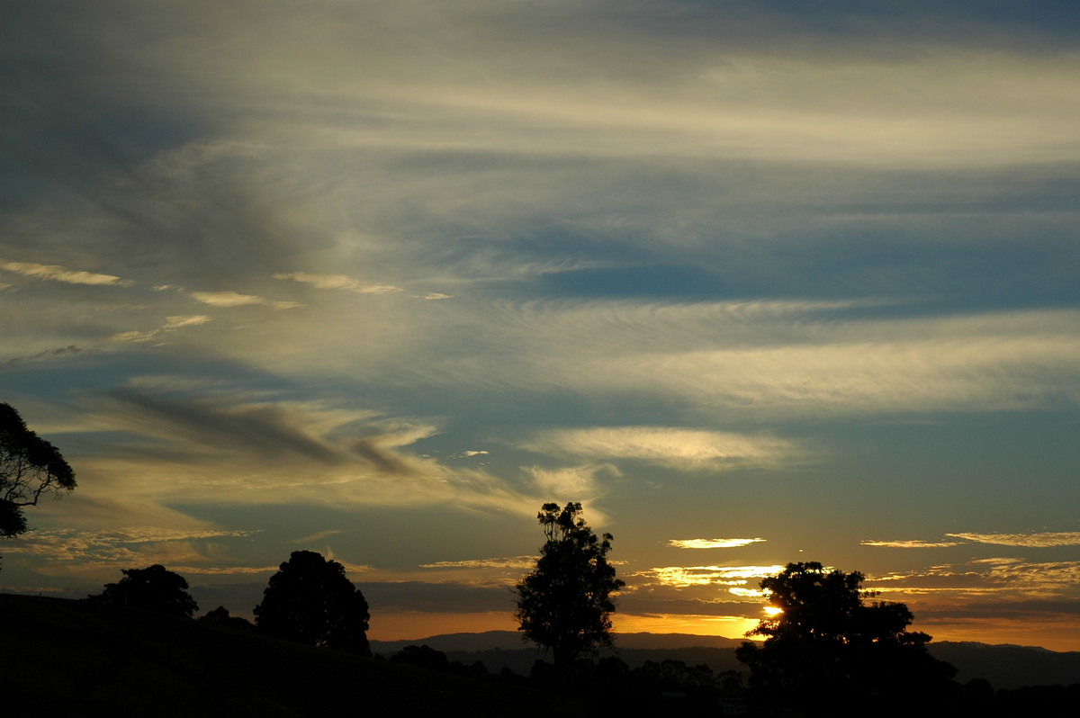 sunset sunset_pictures : McLeans Ridges, NSW   9 July 2004