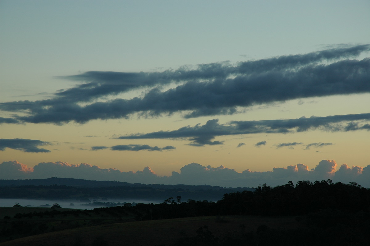 sunrise sunrise_pictures : McLeans Ridges, NSW   13 July 2004