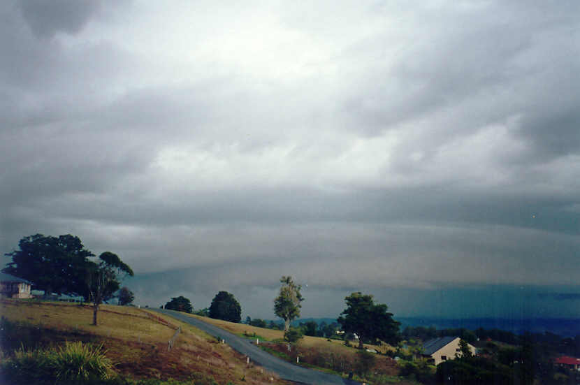 shelfcloud shelf_cloud : McLeans Ridges, NSW   21 October 2004