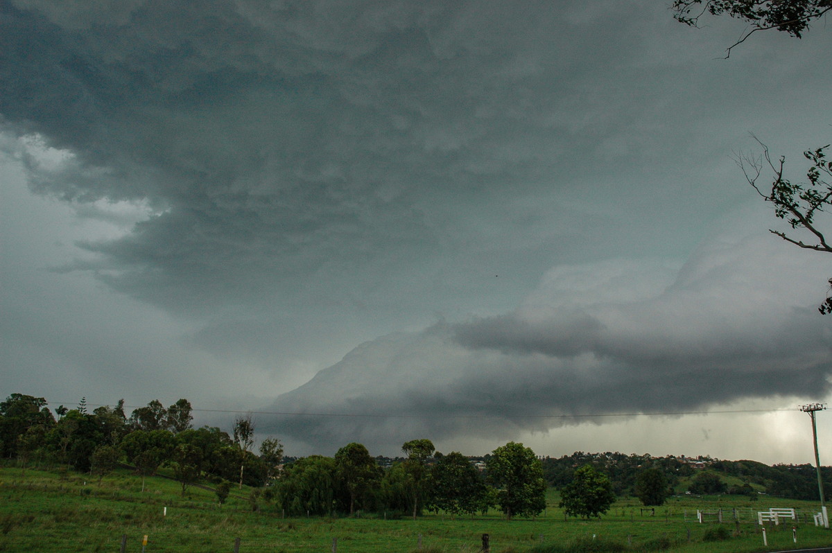 cumulonimbus supercell_thunderstorm : near Lismore, NSW   13 December 2004