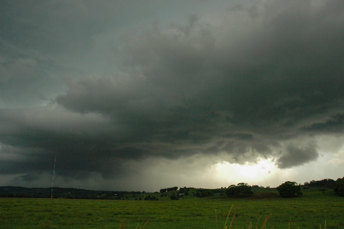 cumulonimbus supercell_thunderstorm : Eltham, NSW   13 December 2004