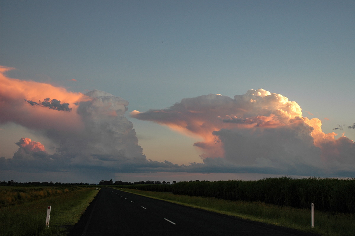 thunderstorm cumulonimbus_incus : near Coraki, NSW   21 January 2005