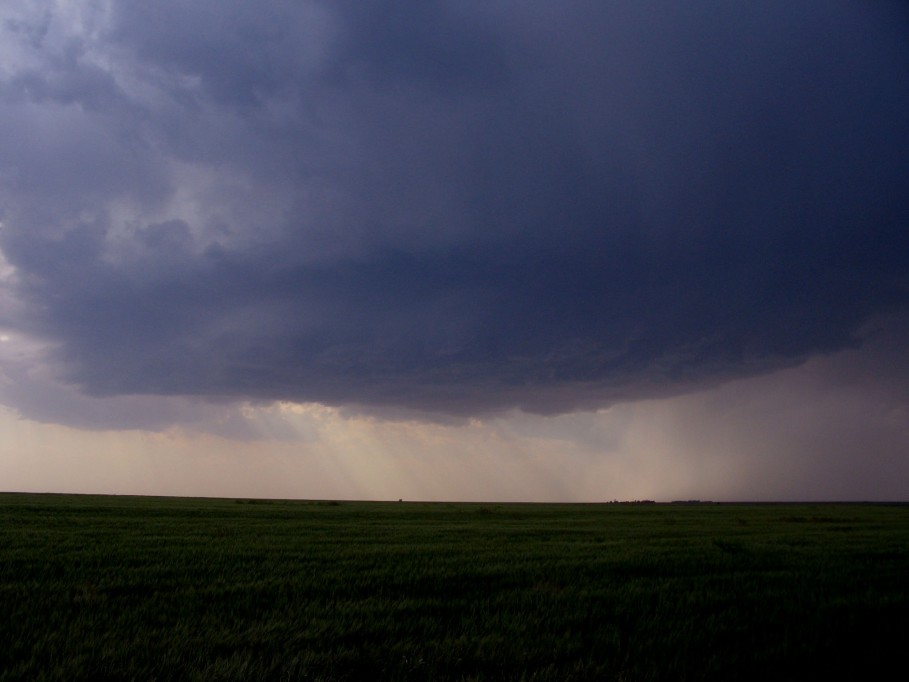 cumulonimbus supercell_thunderstorm : Colby, Kansas, USA   6 June 2005