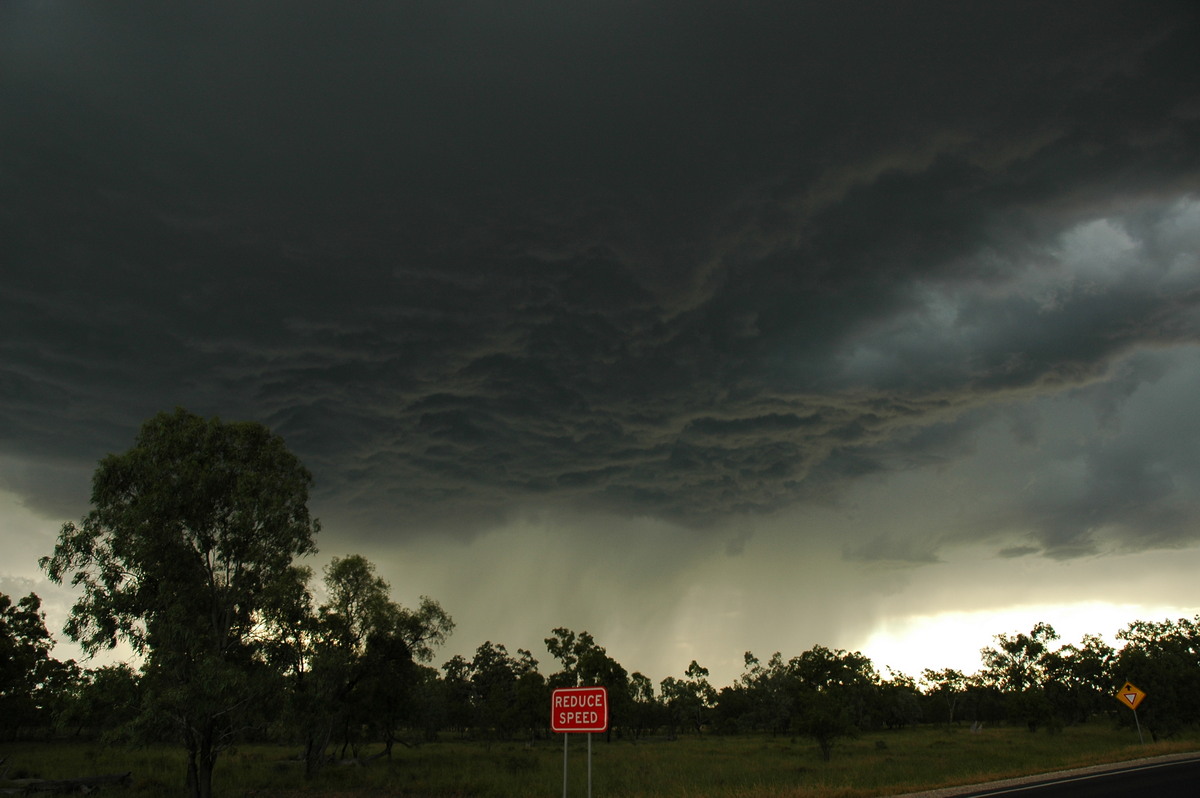 cumulonimbus thunderstorm_base : Collarenabri, NSW   26 November 2005