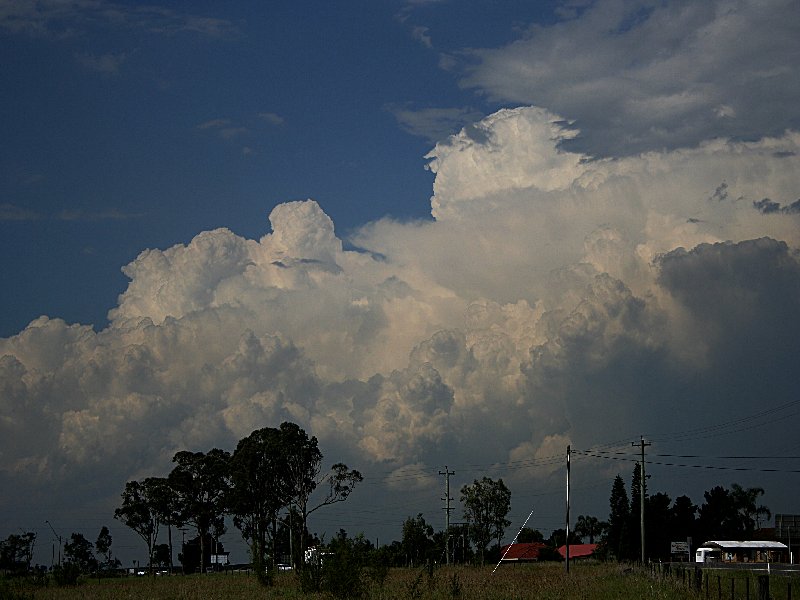 thunderstorm cumulonimbus_incus : Luddenham, NSW   1 December 2005