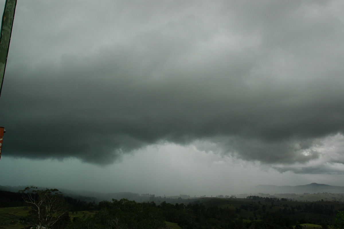 cumulonimbus supercell_thunderstorm : Mallanganee NSW   6 January 2006