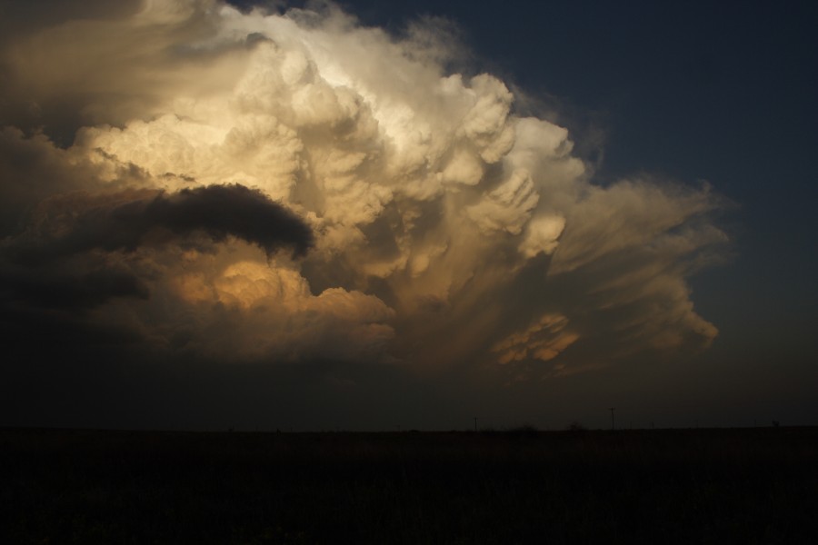 anvil thunderstorm_anvils : Patricia, Texas, USA   5 May 2006