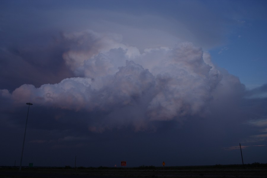 thunderstorm cumulonimbus_incus : Midland, Texas, USA   7 May 2006
