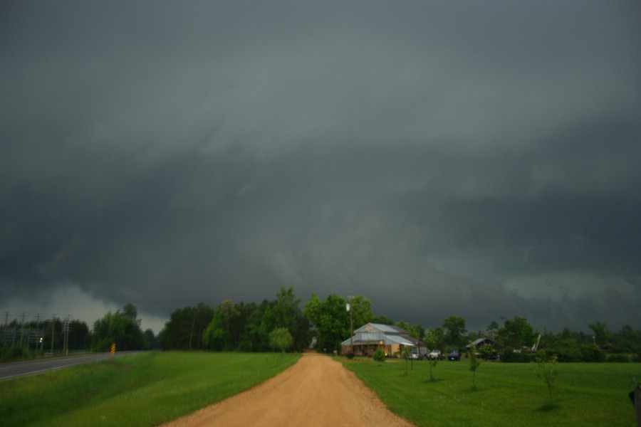 cumulonimbus supercell_thunderstorm : Brookhaven, Mississipi, USA   10 May 2006