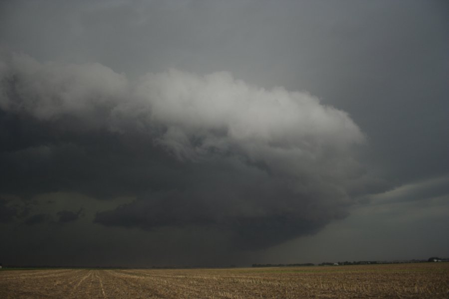 cumulonimbus supercell_thunderstorm : NE of Grand Island, Nebraska, USA   23 May 2006