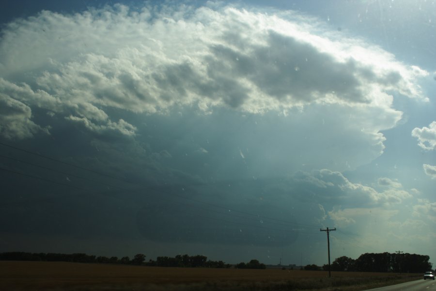 thunderstorm cumulonimbus_incus : E of Woodward, Oklahoma, USA   25 May 2006
