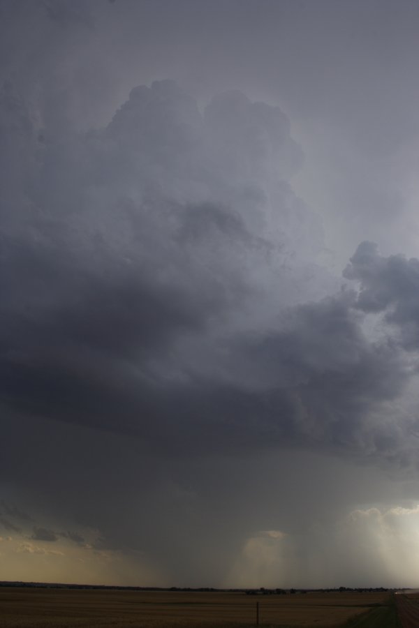 updraft thunderstorm_updrafts : E of Woodward, Oklahoma, USA   25 May 2006