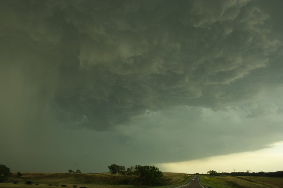cumulonimbus thunderstorm_base : SW of Hoxie, Kansas, USA   26 May 2006