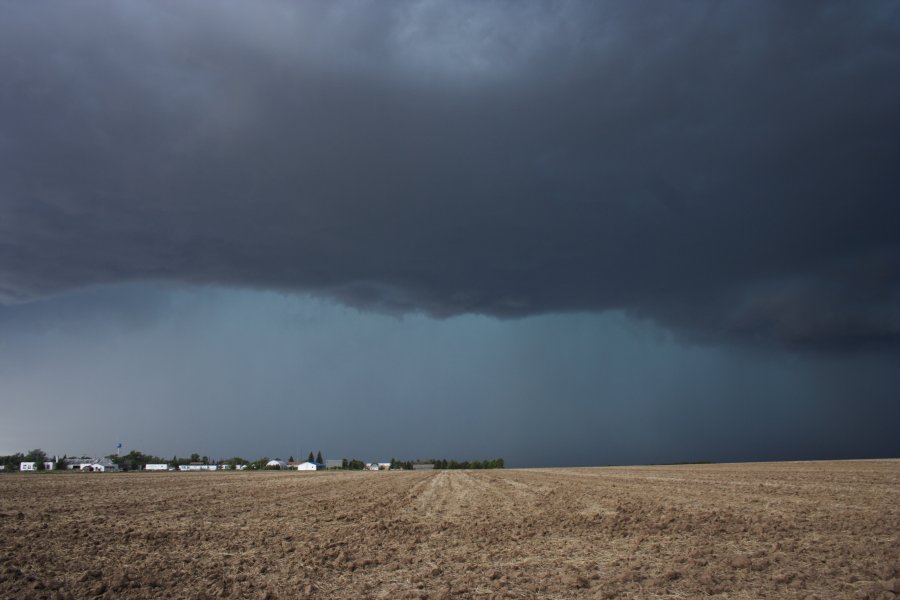 cumulonimbus thunderstorm_base : E of Limon, Colorado, USA   31 May 2006