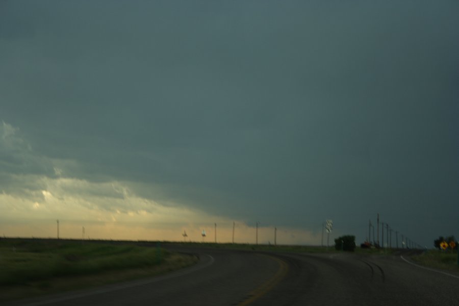 thunderstorm cumulonimbus_incus : SW fo Wray, Colorado, USA   5 June 2006