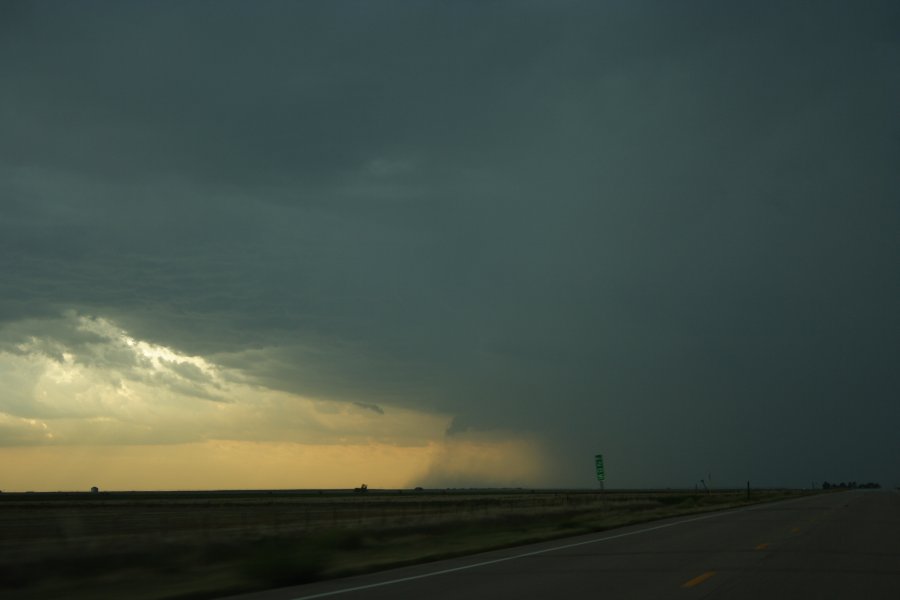 wallcloud thunderstorm_wall_cloud : SW fo Wray, Colorado, USA   5 June 2006